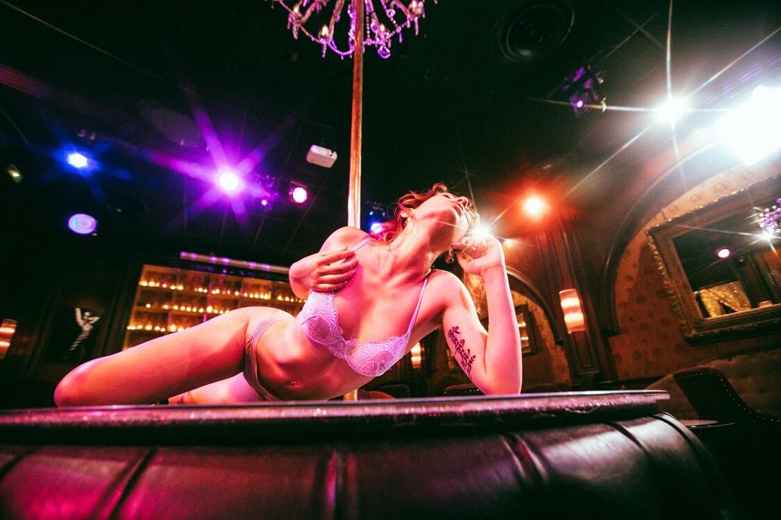 Why you should visit a strip club in San Antonio?