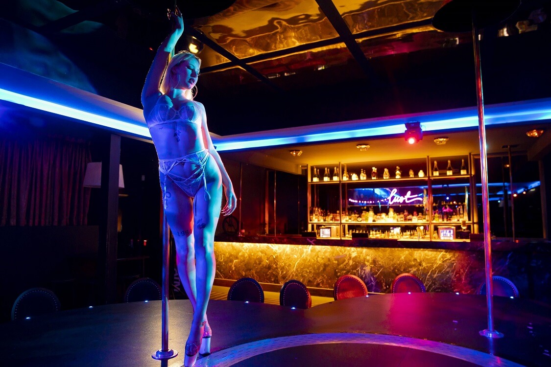 Top 5 Strip Gentlemen’s Clubs in Chicago